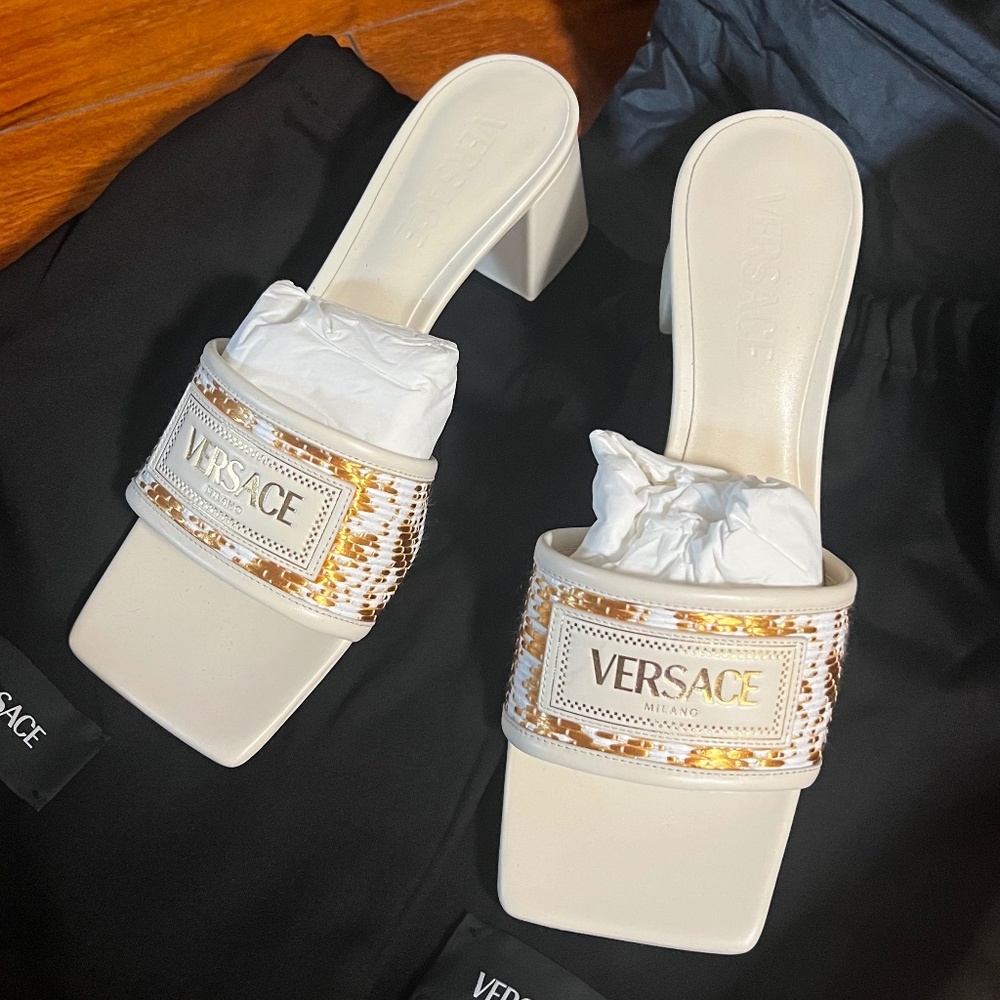 NEVER WORN Versace Theia mules nr. 8/38